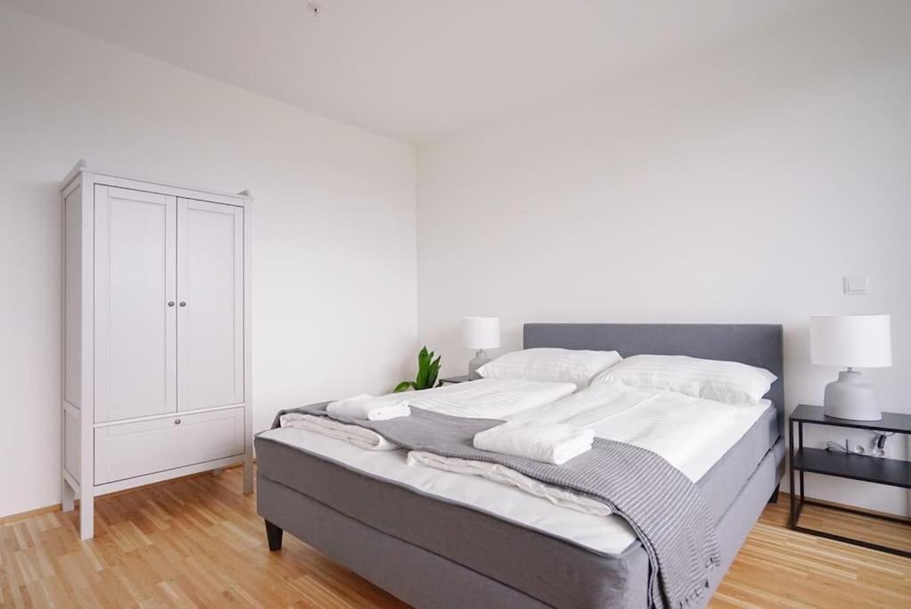 Appartement Oberlaa New - 15 Min To Wenen